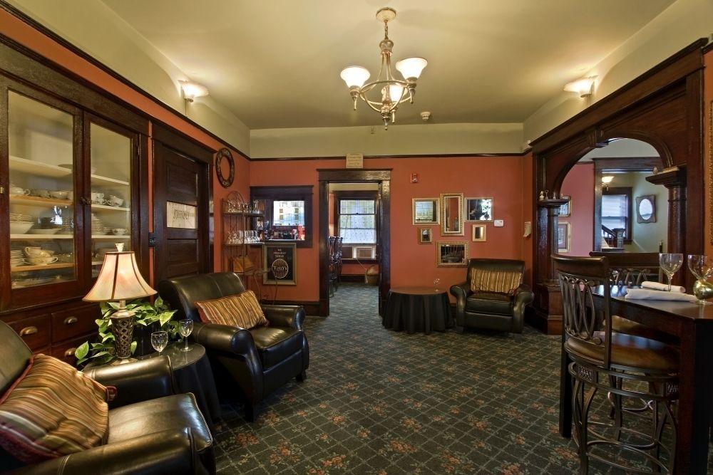 Greenbriar Inn 科达伦 外观 照片