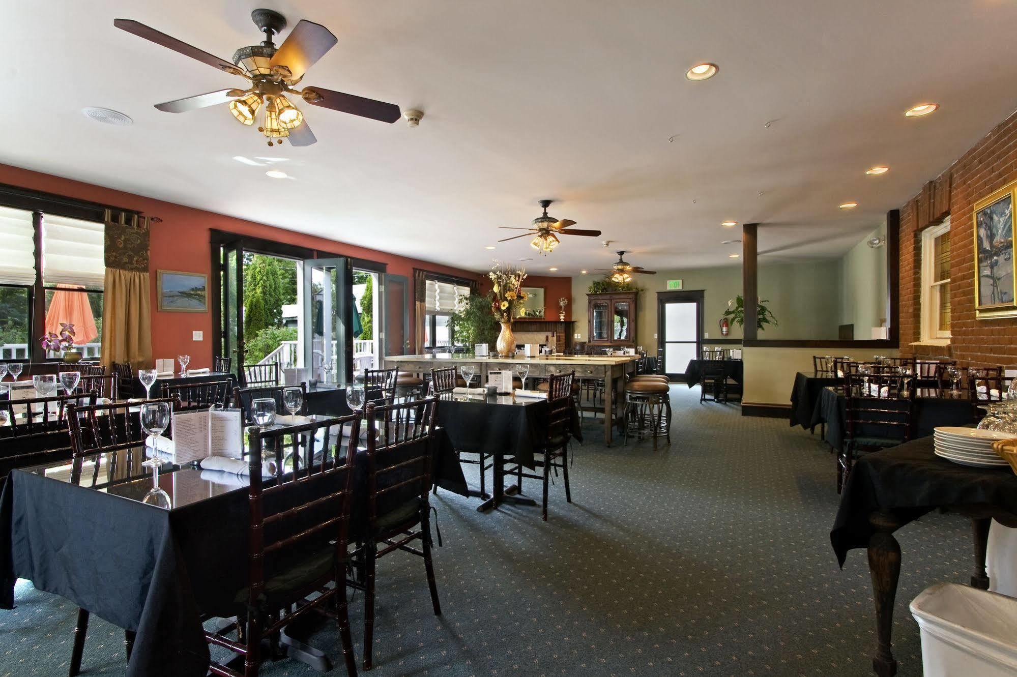 Greenbriar Inn 科达伦 外观 照片